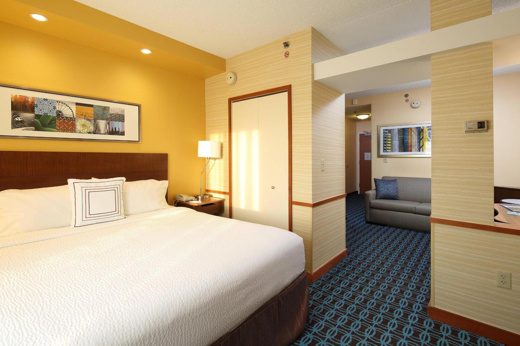 Fairfield Inn & Suites By Marriott Newark Liberty International Airport Exterior foto